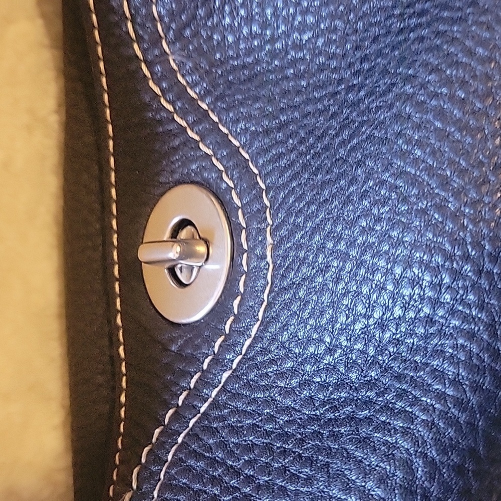 COACH leather shoulderbag - Picture 4 of 7
